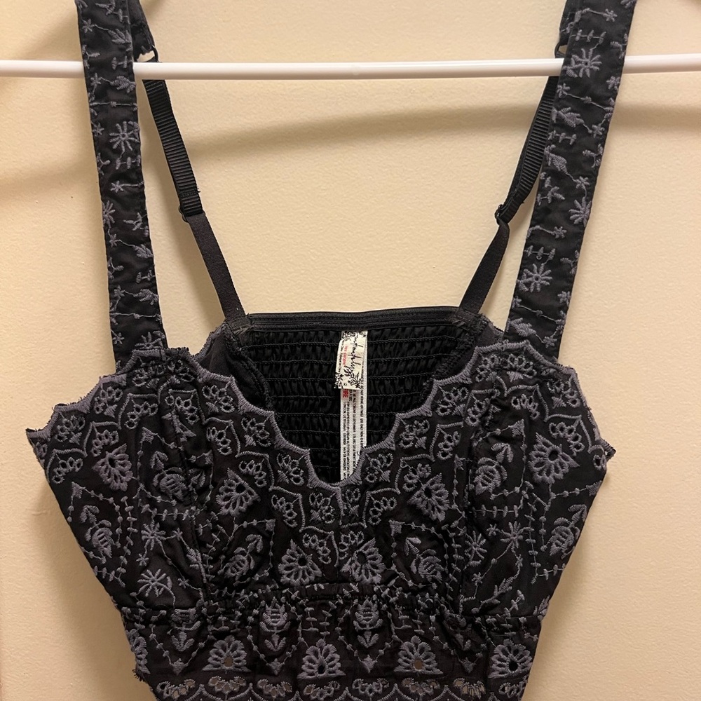 Elegant Black Lace Bralette Cami-style Crop Top